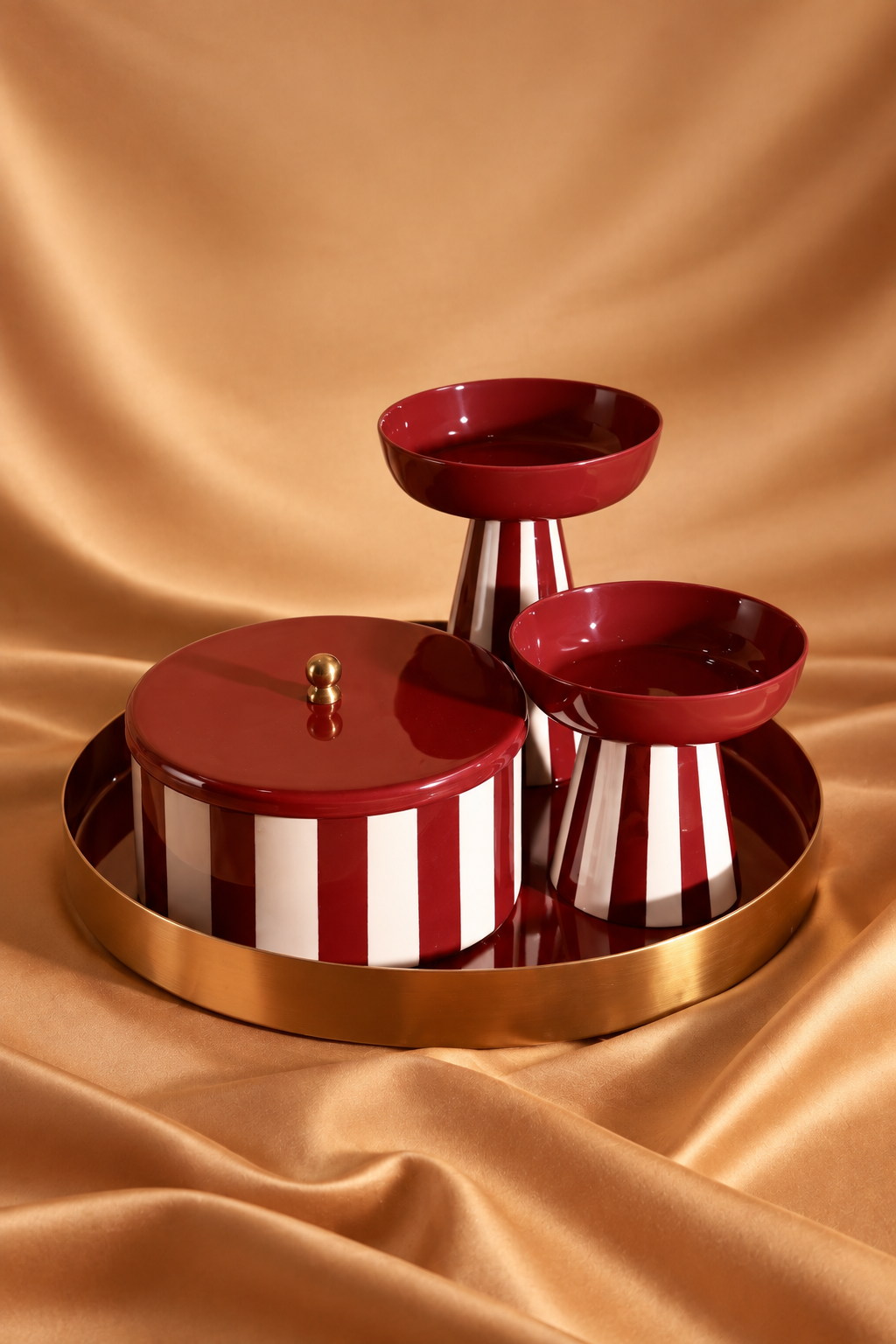 Decorative Plate & Pillar Set with Box